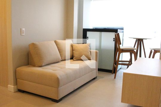 Apartamento para alugar com 2 quartos, 58m² em Vila Dom Pedro Ii, São Paulo