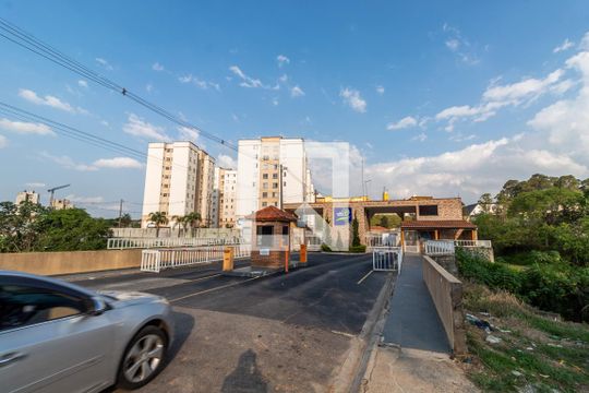 Fachada de apartamento para alugar com 2 quartos, 48m² em Jardim Albertina, Guarulhos
