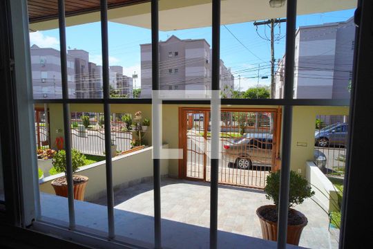 Sala 2 - Vista Pátio de casa à venda com 2 quartos, 158m² em Protásio Alves, Porto Alegre