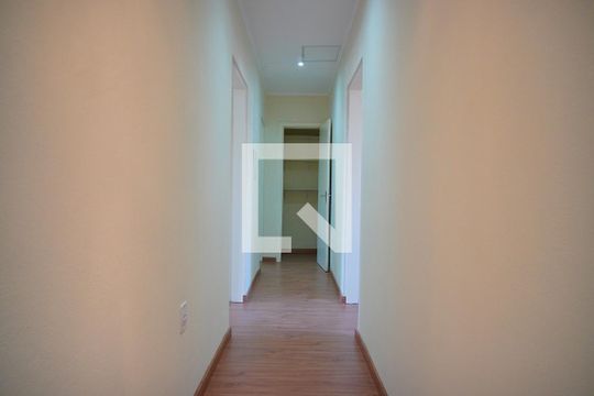 Corredor de casa à venda com 2 quartos, 158m² em Protásio Alves, Porto Alegre