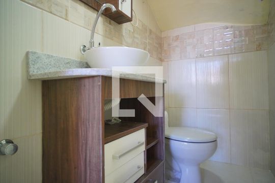Lavabo de casa à venda com 2 quartos, 158m² em Protásio Alves, Porto Alegre