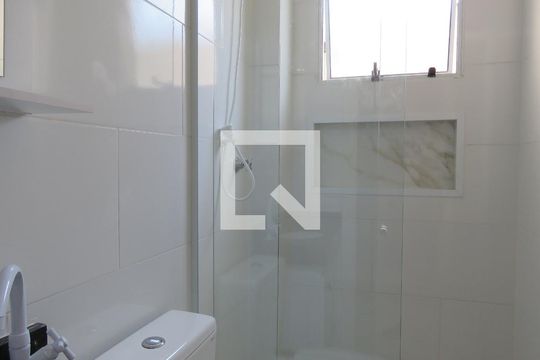 Banheiro de apartamento para alugar com 1 quarto, 24m² em Jardim Nordeste, São Paulo