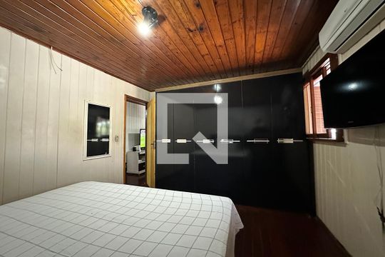 Quarto 2 de casa à venda com 3 quartos, 90m² em Vicentina, São Leopoldo