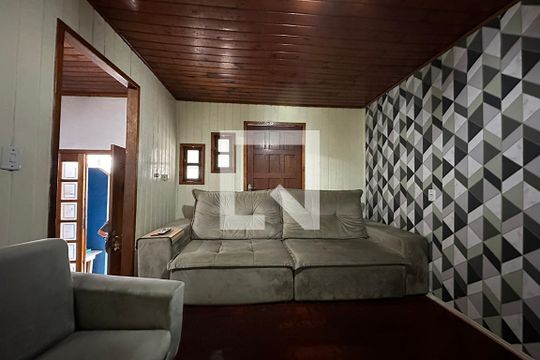 Sala de casa à venda com 3 quartos, 90m² em Vicentina, São Leopoldo