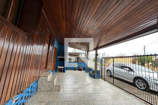 Área Externa de casa à venda com 3 quartos, 90m² em Vicentina, São Leopoldo