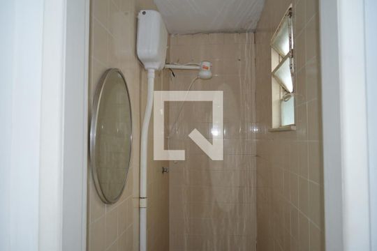 Área de serviço - Quarto e banheiro de apartamento à venda com 3 quartos, 85m² em Anil, Rio de Janeiro