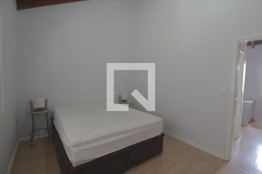 Casa de Condomínio à venda com 1 quarto, 80m² em Niterói, Canoas