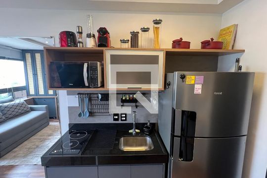Cozinha  de kitnet/studio à venda com 1 quarto, 18m² em Pinheiros, São Paulo