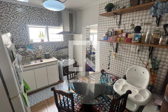 Cozinha de apartamento para alugar com 2 quartos, 62m² em Pinheiros, São Paulo