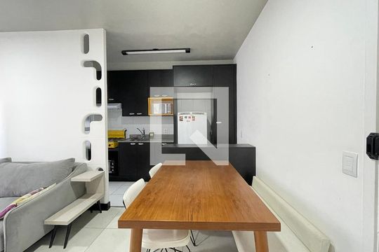 Apartamento para alugar com 1 quarto, 33m² em Barra Funda, São Paulo