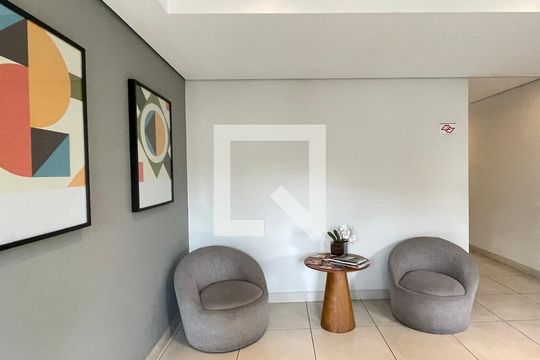 Hall de entrada de apartamento para alugar com 1 quarto, 33m² em Barra Funda, São Paulo