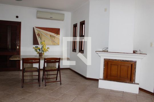 Cobertura de apartamento à venda com 3 quartos, 205m² em Medianeira, Porto Alegre