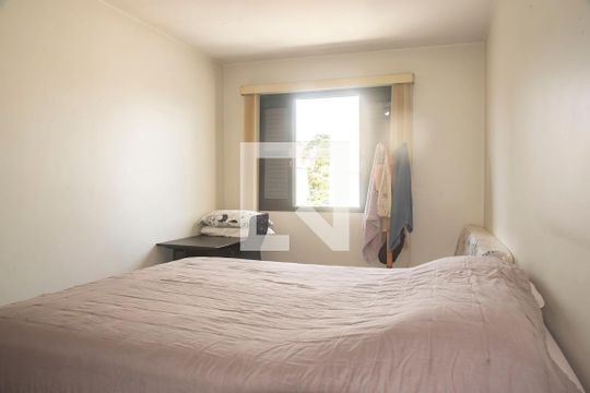 Quarto 1 de casa à venda com 3 quartos, 200m² em Mirandópolis, São Paulo