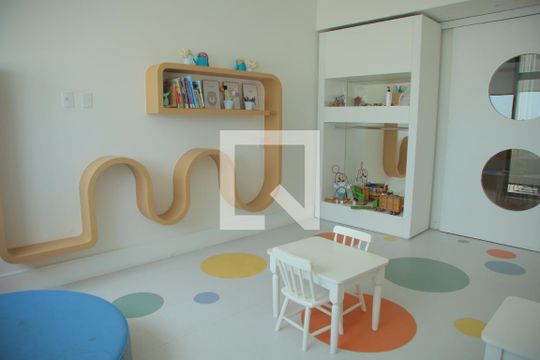 Brinquedoteca de apartamento à venda com 1 quarto, 51m² em Centro, Osasco