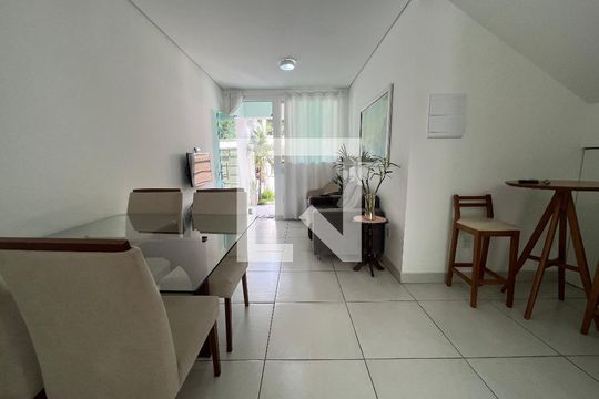 sala de casa à venda com 3 quartos, 127m² em Vale das Orquídeas, Contagem