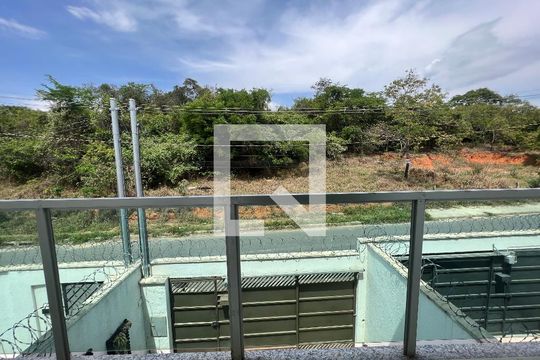 varanda de casa à venda com 3 quartos, 127m² em Vale das Orquídeas, Contagem