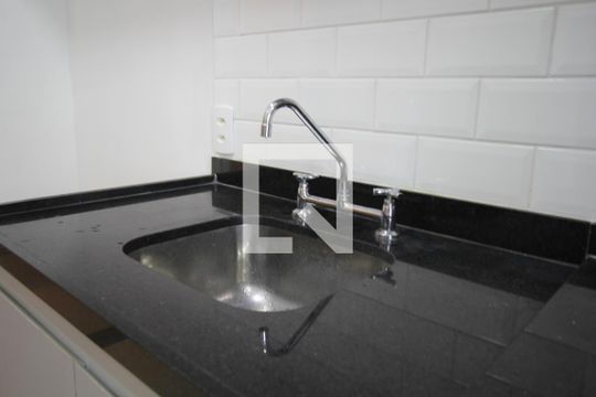 Cozinha de kitnet/studio à venda com 1 quarto, 26m² em Vila Mariana, São Paulo