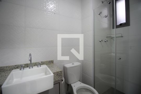 Banheiro de kitnet/studio à venda com 1 quarto, 26m² em Vila Mariana, São Paulo