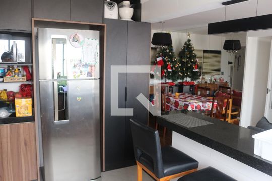 Cozinha de apartamento à venda com 2 quartos, 140m² em Santa Paula, São Caetano do Sul