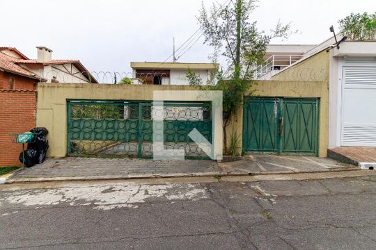 Fachada de casa para alugar com 3 quartos, 450m² em Jardim Santo Amaro, São Paulo