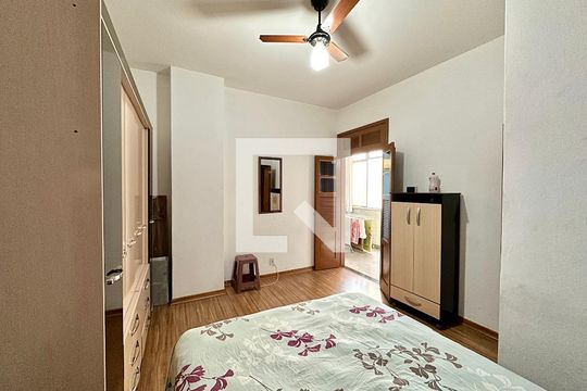 Quarto 1 de apartamento para alugar com 2 quartos, 67m² em Cidade Nova, Rio de Janeiro