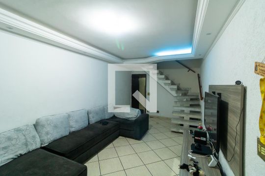Sala de casa à venda com 4 quartos, 210m² em Jardim Santa Maria, São Paulo