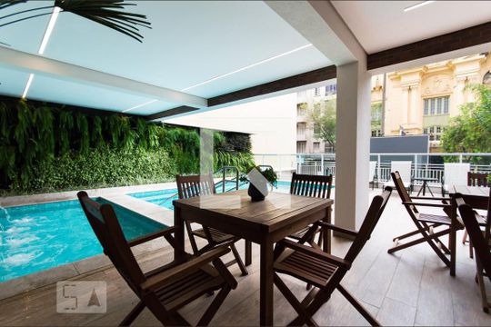 Área comum - Piscina de apartamento à venda com 2 quartos, 67m² em Bela Vista, São Paulo
