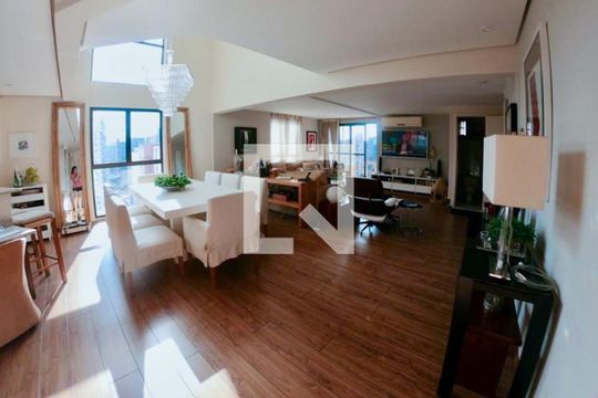 Sala de apartamento à venda com 2 quartos, 135m² em Vila Nova Conceição, São Paulo