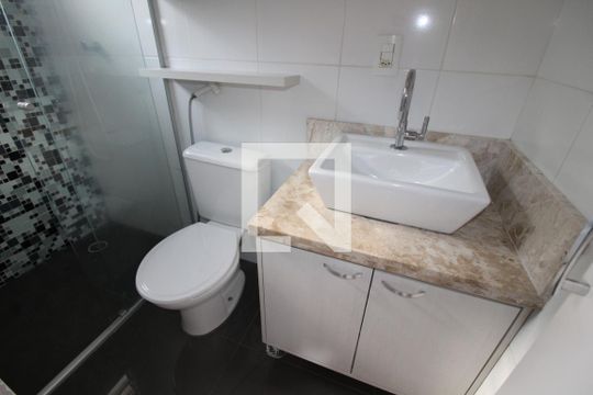 Banheiro da Suíte 2 de casa à venda com 2 quartos, 60m² em Chácara Belenzinho, São Paulo