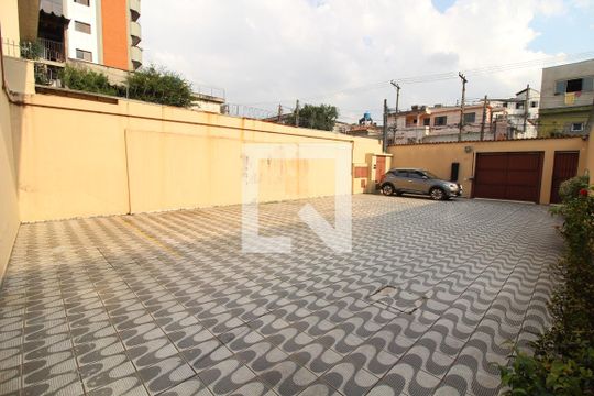 Garagem de casa à venda com 2 quartos, 60m² em Chácara Belenzinho, São Paulo
