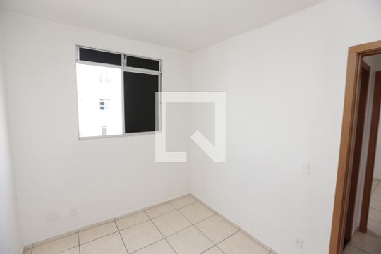 Quarto 1 de apartamento à venda com 2 quartos, 49m² em Califórnia, Contagem