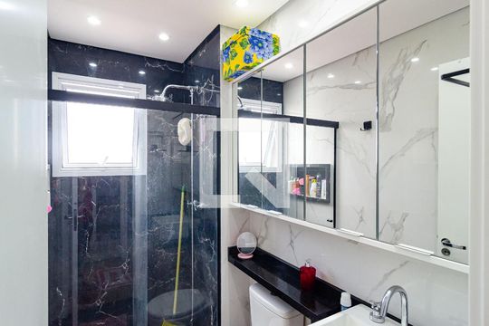 Banheiro da Suíte de apartamento para alugar com 2 quartos, 81m² em Vila Parque Jabaquara, São Paulo