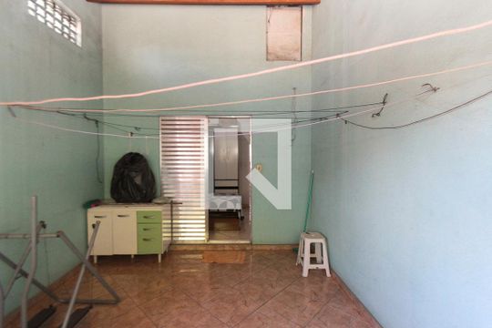 Área de Serviço de casa à venda com 4 quartos, 90m² em Conjunto Habitacional Marechal Mascarenhas de Morais, São Paulo