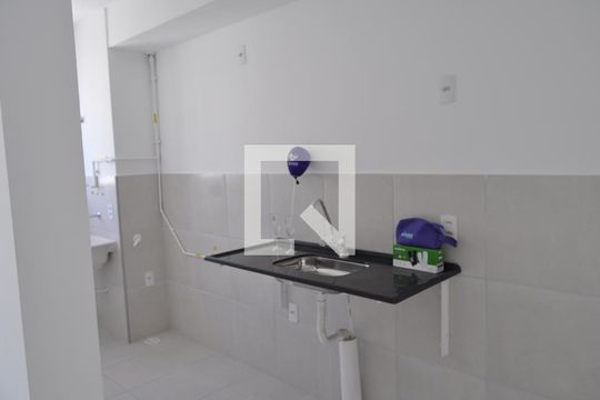 Cozinha de apartamento à venda com 2 quartos, 45m² em Engenho de Dentro, Rio de Janeiro