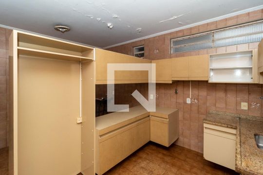 Cozinha de casa à venda com 3 quartos, 80m² em Parque São Jorge, São Paulo