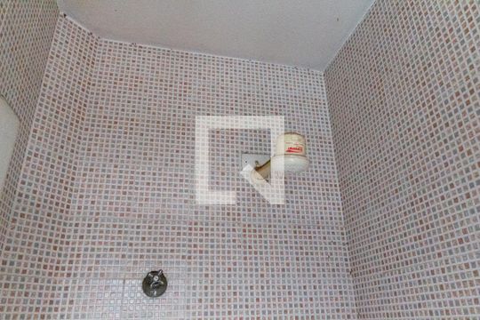 Banheiro 3 de casa à venda com 3 quartos, 80m² em Parque São Jorge, São Paulo