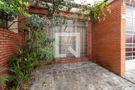 Quintal de casa à venda com 3 quartos, 80m² em Parque São Jorge, São Paulo