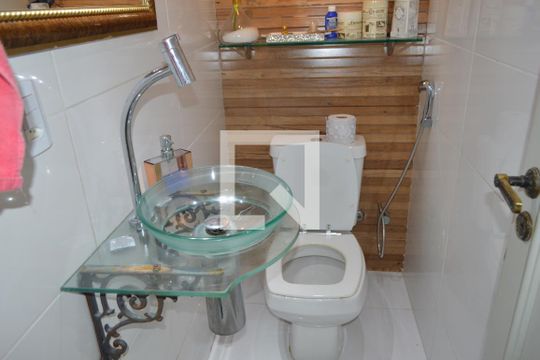 Lavabo da sala de casa à venda com 4 quartos, 350m² em Anil, Rio de Janeiro
