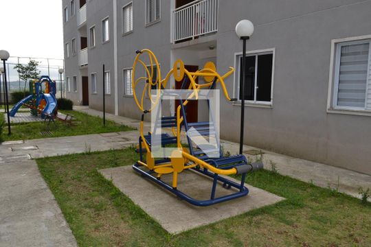 Área comum - Academia de apartamento para alugar com 2 quartos, 49m² em Jardim Casa Branca, Suzano