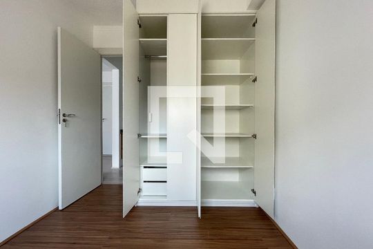 Quarto de apartamento à venda com 1 quarto, 29m² em Várzea da Barra Funda, São Paulo