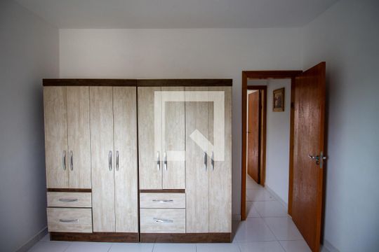Quarto 1 de casa de condomínio para alugar com 2 quartos, 80m² em Itaquera, São Paulo