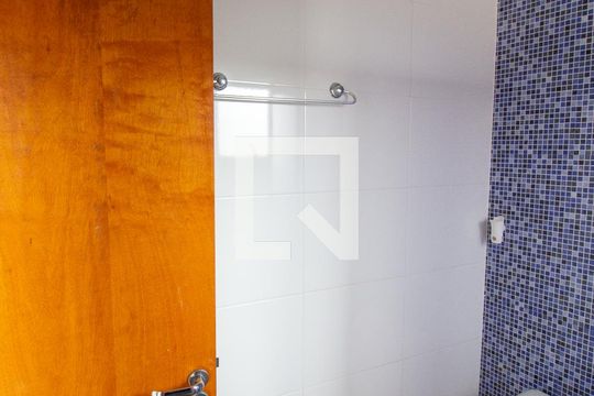 Banheiro / Suíte 2 de casa de condomínio para alugar com 2 quartos, 80m² em Itaquera, São Paulo
