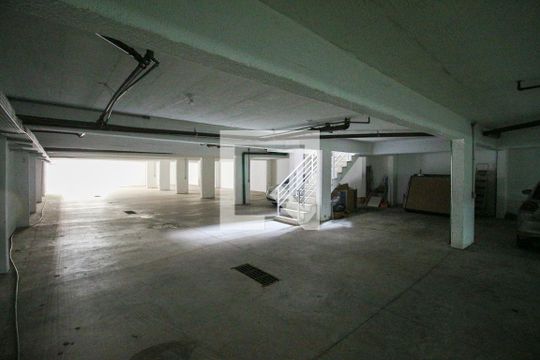 Área comum / Garagem de casa de condomínio para alugar com 2 quartos, 80m² em Itaquera, São Paulo