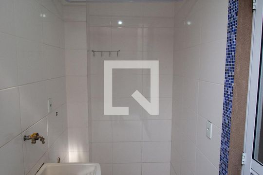 Área de Serviço de casa de condomínio para alugar com 2 quartos, 80m² em Itaquera, São Paulo