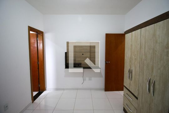 Quarto / Suíte 1 de casa de condomínio para alugar com 2 quartos, 80m² em Itaquera, São Paulo