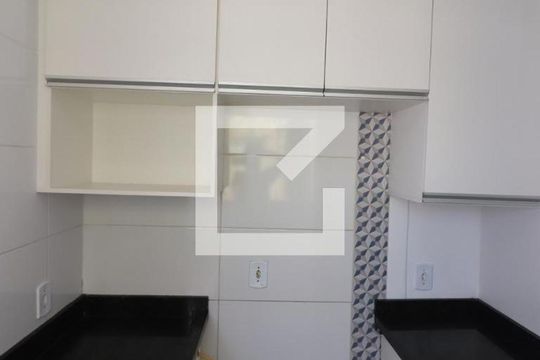 Cozinha e Área de Serviço de apartamento para alugar com 2 quartos, 60m² em Vila Carrão, São Paulo