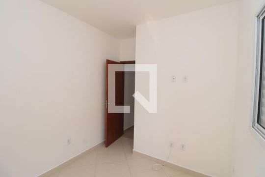 Quarto 2 de apartamento para alugar com 2 quartos, 60m² em Vila Carrão, São Paulo