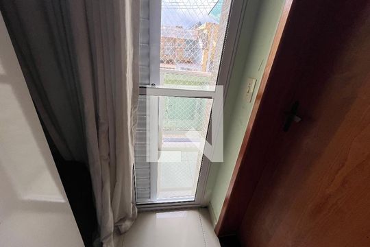 Suite 1 de casa para alugar com 3 quartos, 152m² em Jardim Triana, São Paulo