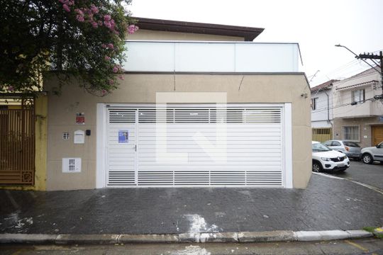 Fachada de casa à venda com 3 quartos, 158m² em Vila Monumento, São Paulo