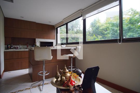 Espaço Gourmet de apartamento para alugar com 3 quartos, 250m² em Bela Vista, Porto Alegre